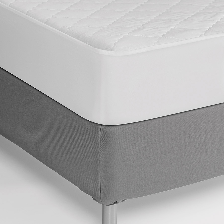 Microfiber/Microfiber quilted mattress protector
